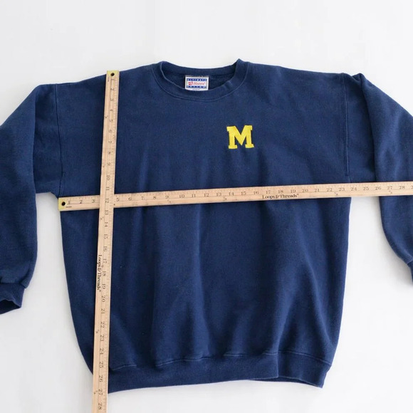 Vintage  90S Hanes Mi Wolverines Collegiate Navy Crew Neck Sweater Large - Picture 3 of 8